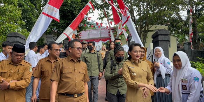 4f7da2ec-d1d4-4fac-9643-a259e75aef48