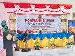 Pembukaan Konferensi PGRI Weda Selatan
